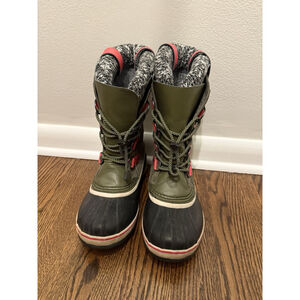 Sorel Joan Of Artic Waterproof Winter Snow Boots Womens Size 7 / Euro 38